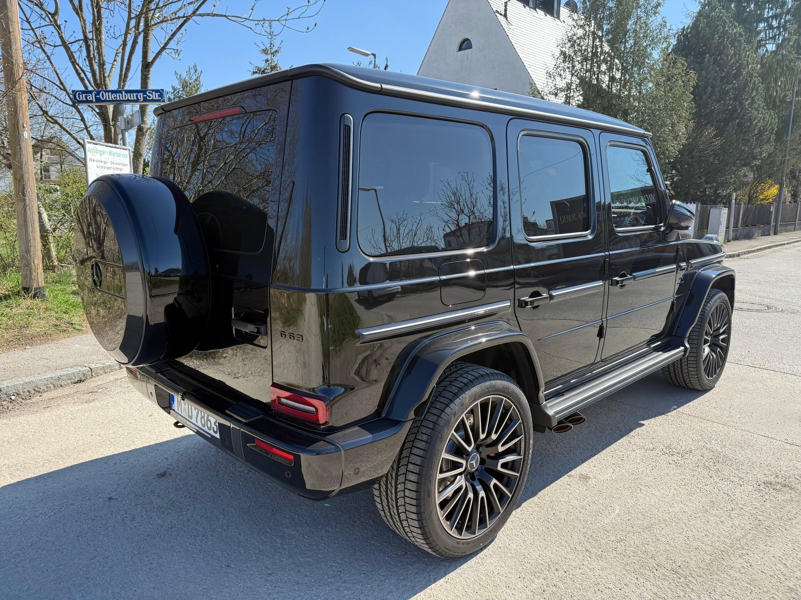 Mercedes G63 AMG — photo 8